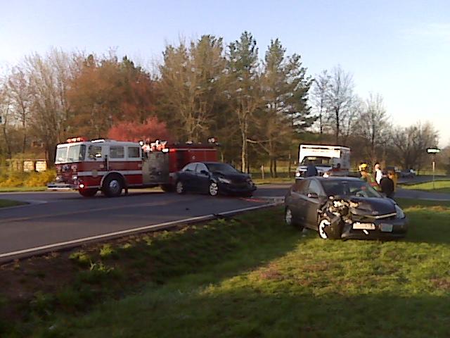 Crash Penn Shop Rd @ Manor Dr.